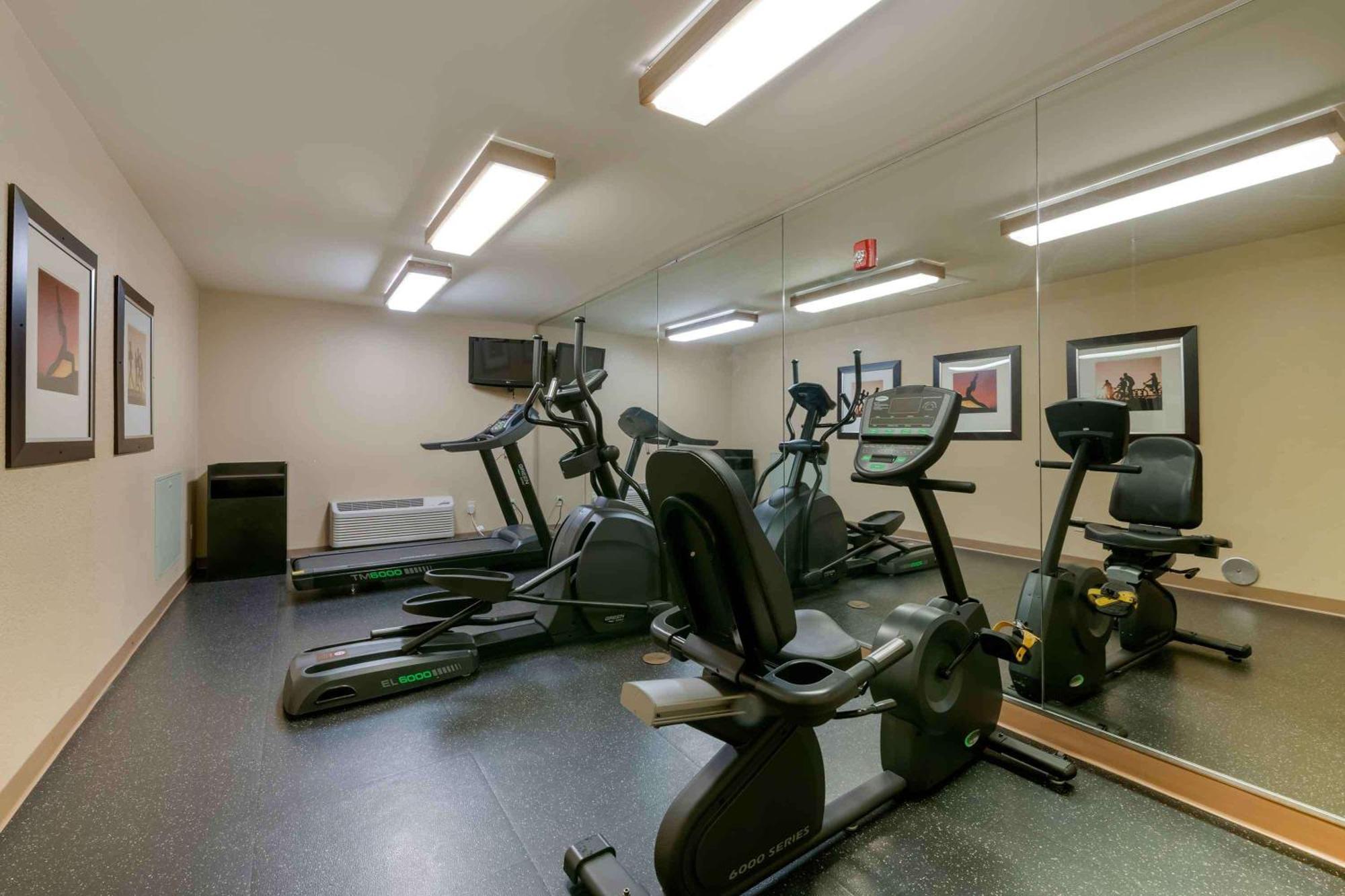 Williamsburg Extended Stay America Suites - Orlando - Convention Center - 6443 Westwood מראה חיצוני תמונה