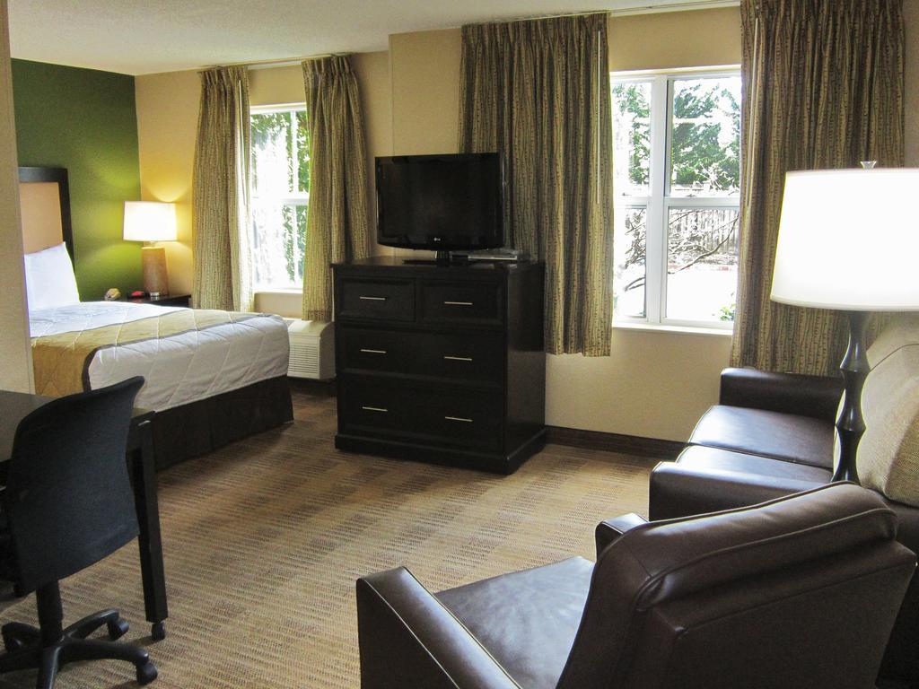 Williamsburg Extended Stay America Suites - Orlando - Convention Center - 6443 Westwood מראה חיצוני תמונה